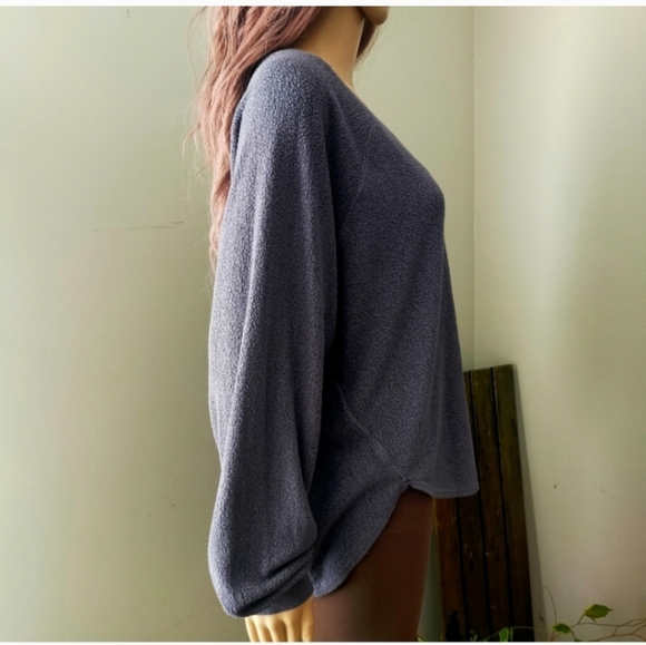 Urban Outfitters sweater Small Gray V Neck Long Sleeves Knit  Oversized - Picture 5 of 13